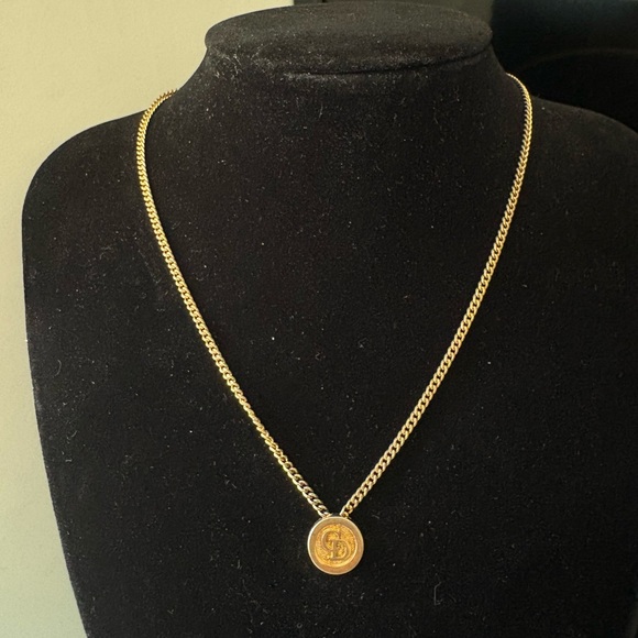 Christian Dior CD Gold Pendant Necklace - Picture 3 of 14